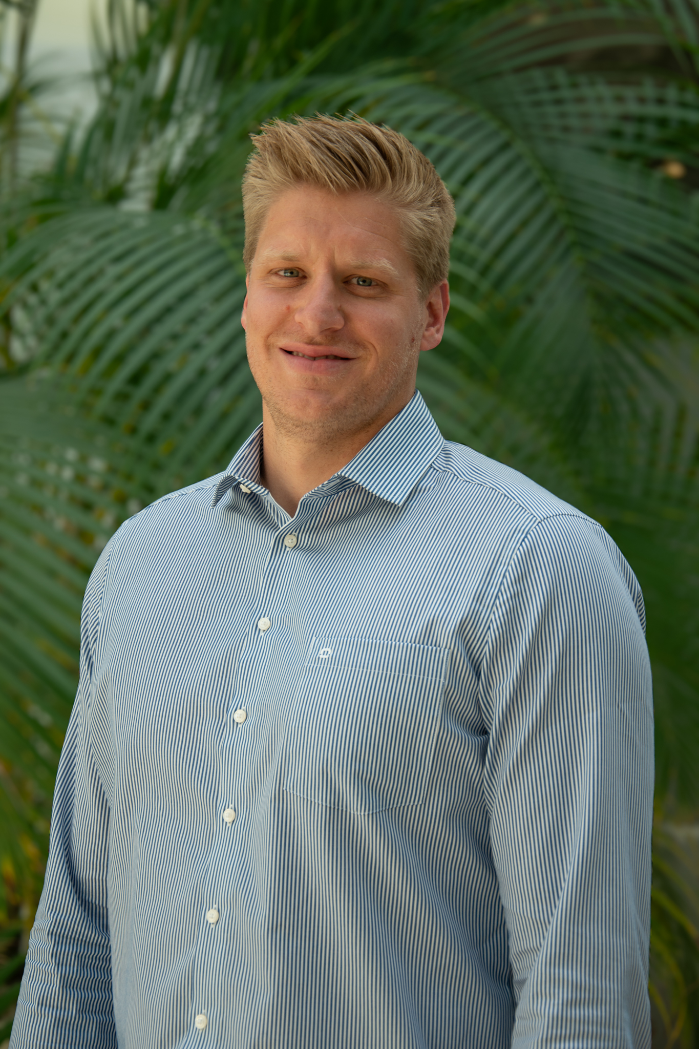 Media Manufaktur_logo_contact