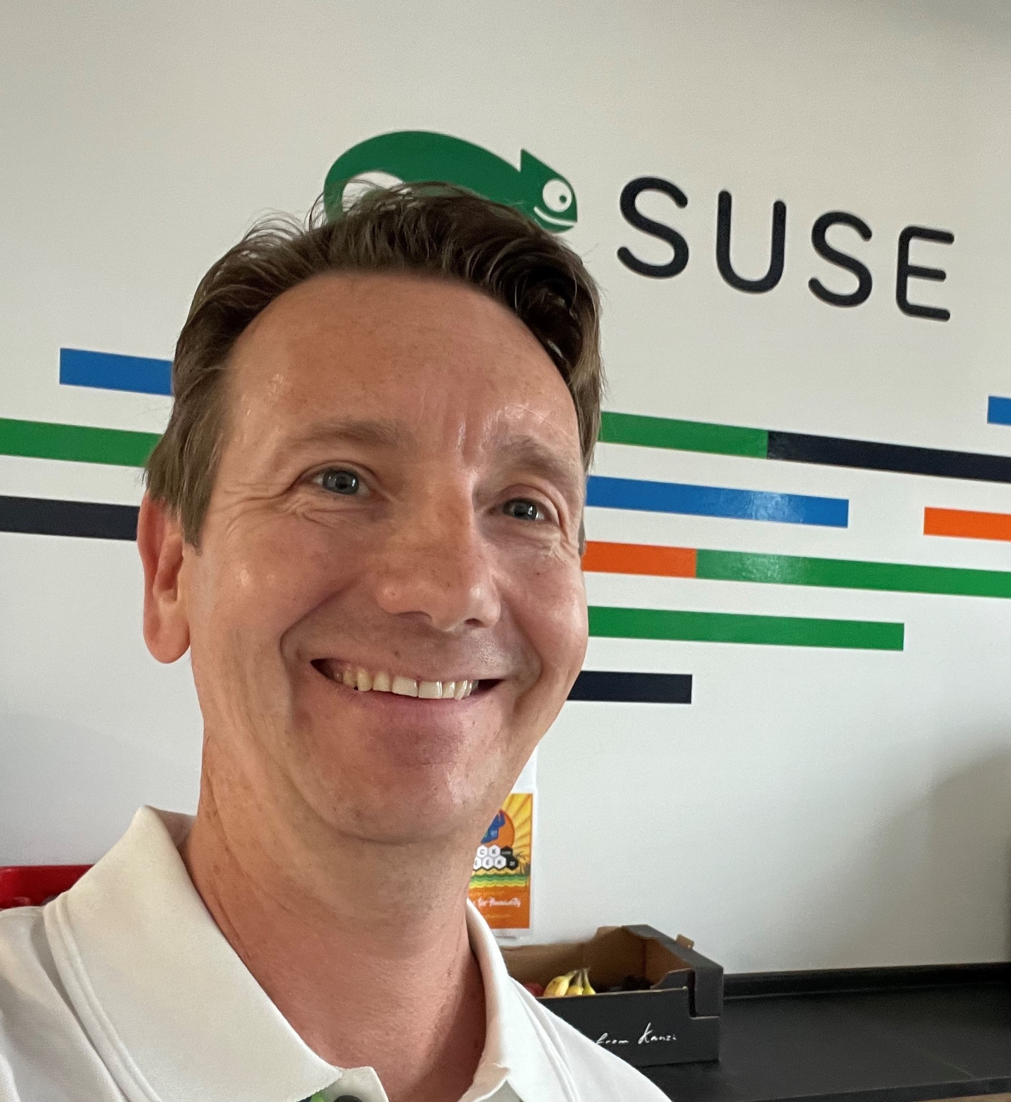 SUSE Software Solutions Germany GmbH_logo_contact